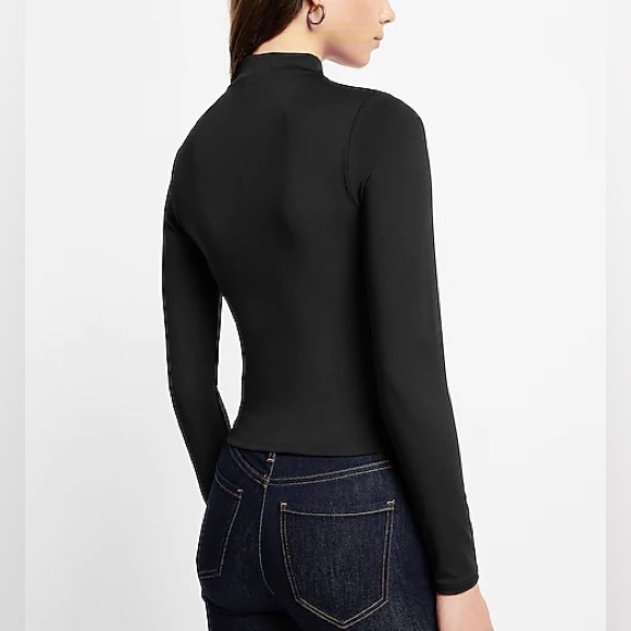 NWT Express Body Contour High Compression Matte Mock Neck Long Sleeve Tee - Picture 3 of 4